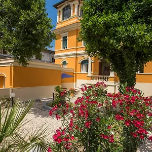 2* Bed & Breakfast Relais La Torretta