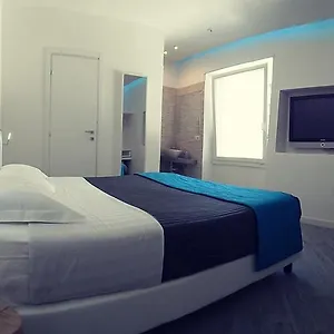 2* Bed & Breakfast Piccolotel