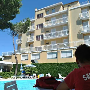 Bahama 3*, Rimini Olaszország
